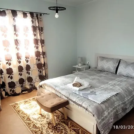 Bk's Cozy Appartement Míloi