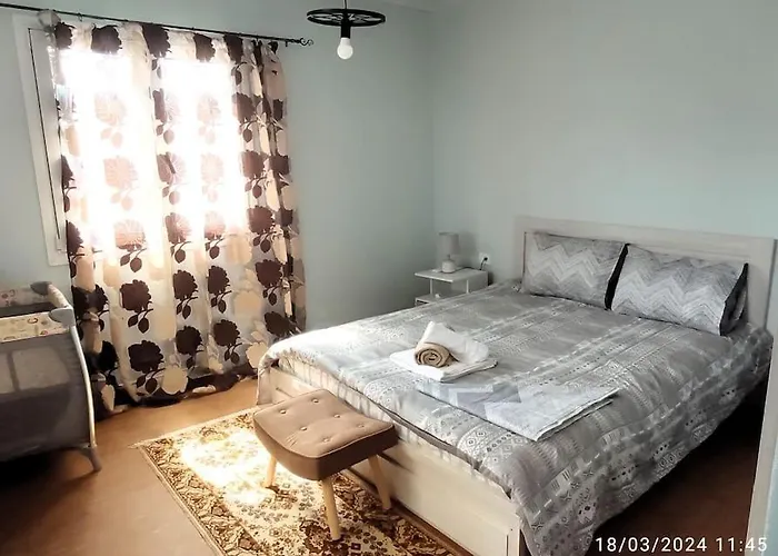 Bk's Cozy Appartement Míloi